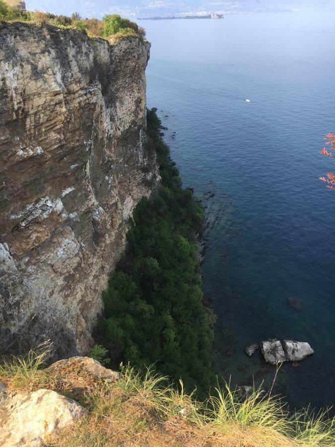 Agriturismo Holle Manerba del Garda Bagian luar foto