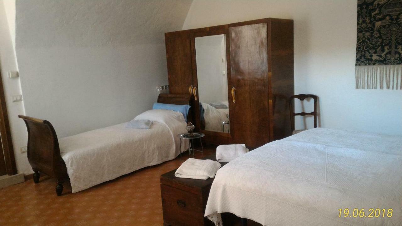 Agriturismo Holle Manerba del Garda Bagian luar foto